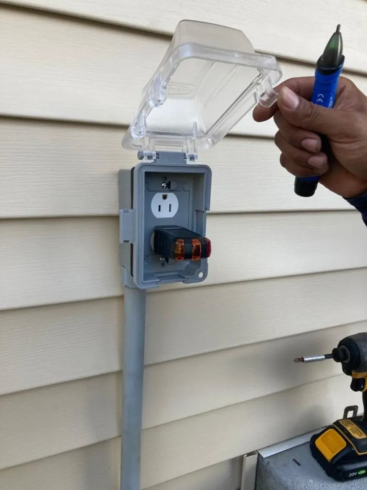 Slide of M&Y Services