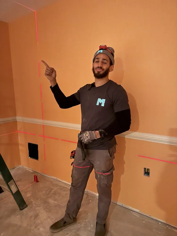 Expert circuit breaker repair experts serving Harwood, MD - Myles Electric
