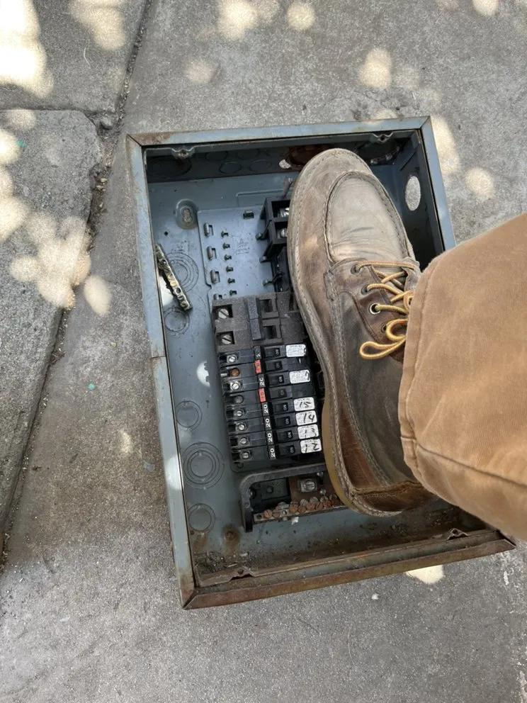 Slide of Mylestone Technologies