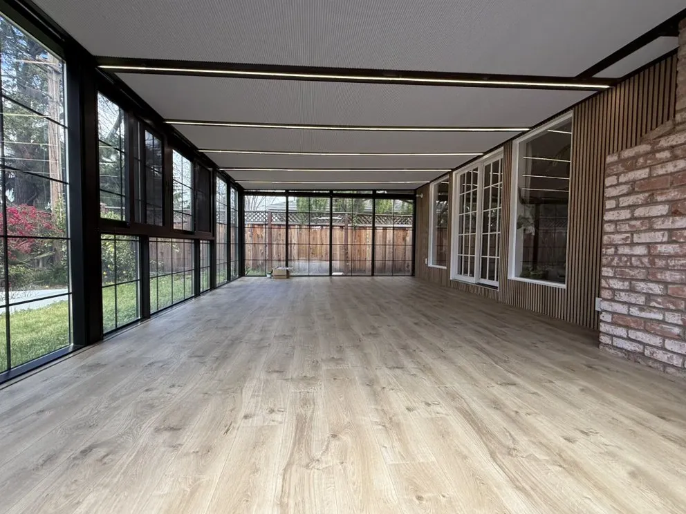 Slide of Mynor Electric