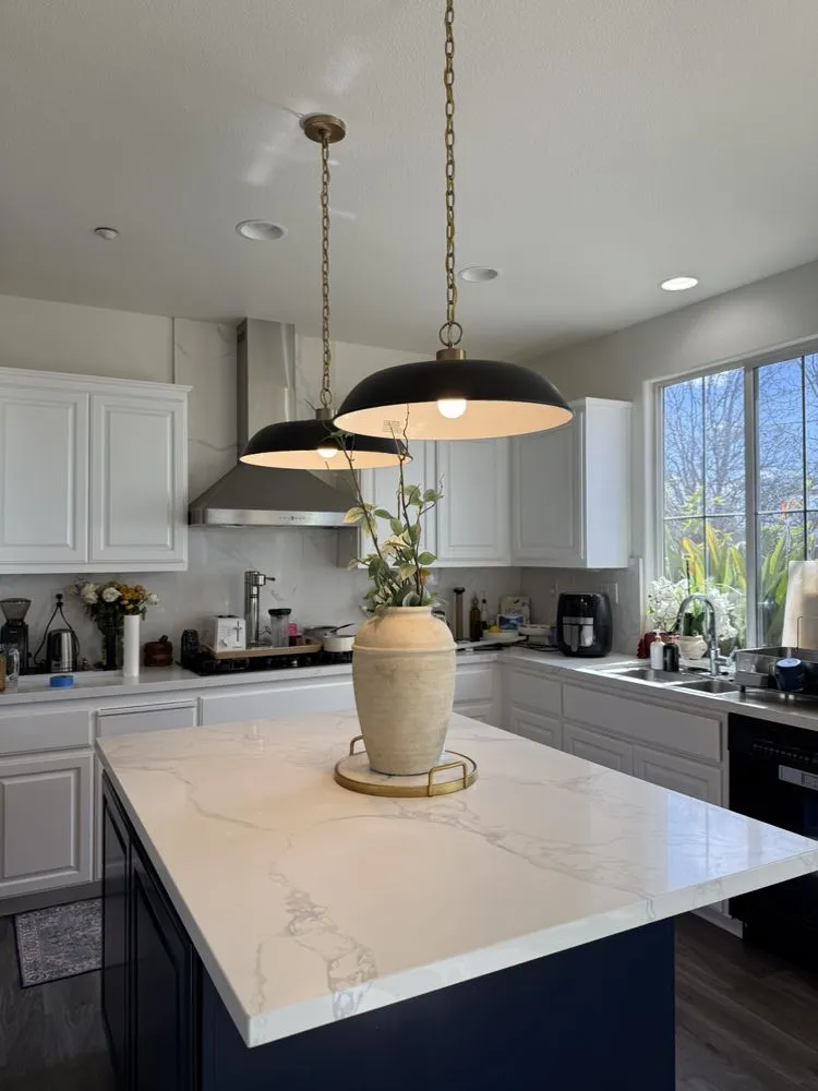 Slide of Mynor Electric