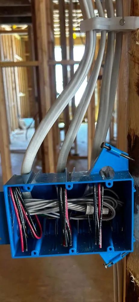 Slide of N light Electric