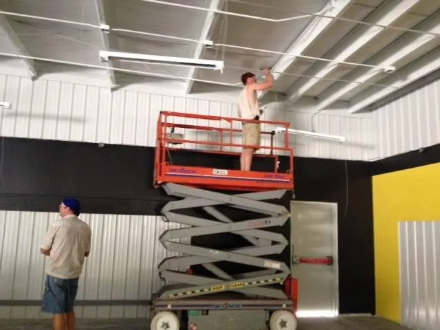 Slide of Naber'Hood' Electric