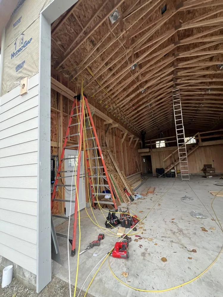 Slide of Nakon Electric