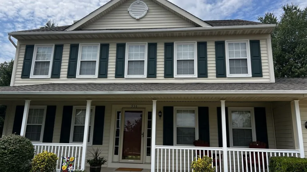 Slide of Naldo’s Handy Services