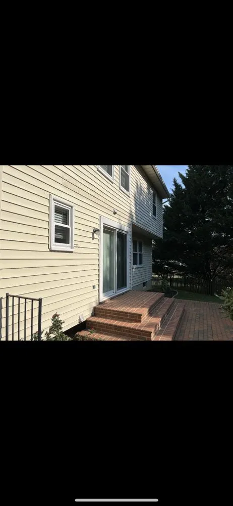 Slide of Naldo’s Handy Services