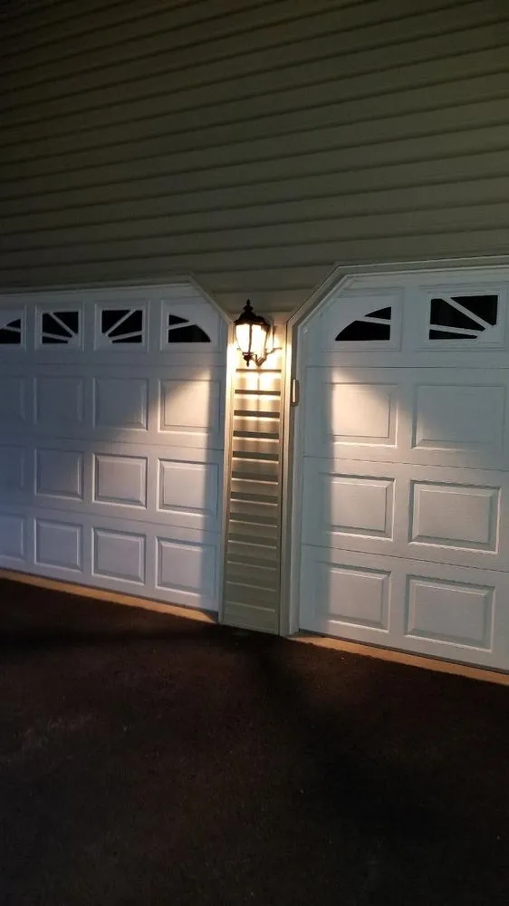 Expert electrical service for homes in emergency electrical service,  by 