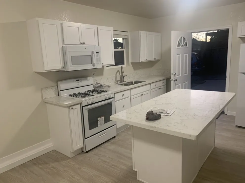 Licensed electrician providing outlet and switch repair in Napa, CA - Napa Valley Builder