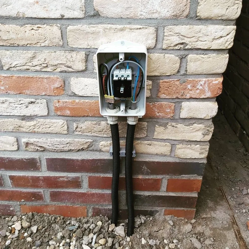 Slide of Naperville West Electric Corp