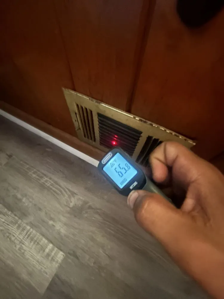 Reliable electrician providing wiring installation in , 