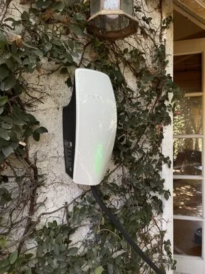 Nation Electric and Construction Logo