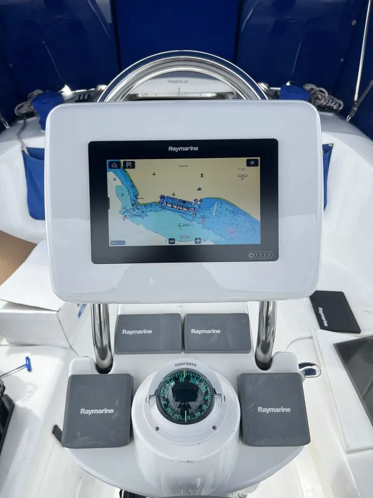 Slide of Nauti Boat Services