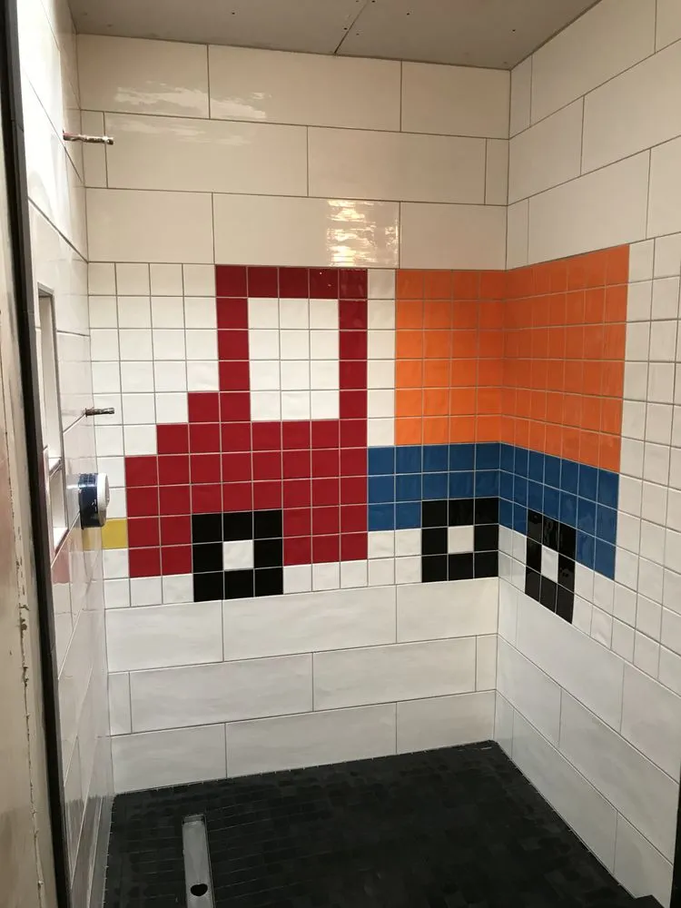 Emergency electrician providing wiring installation in ,