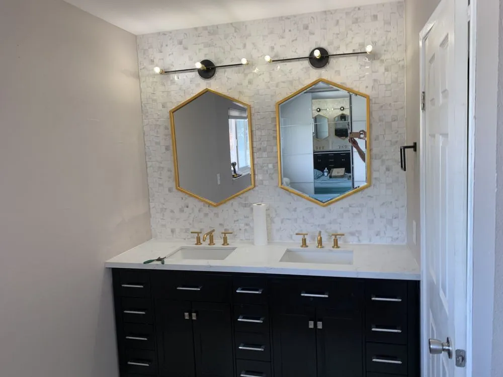 Slide of Navis Construction