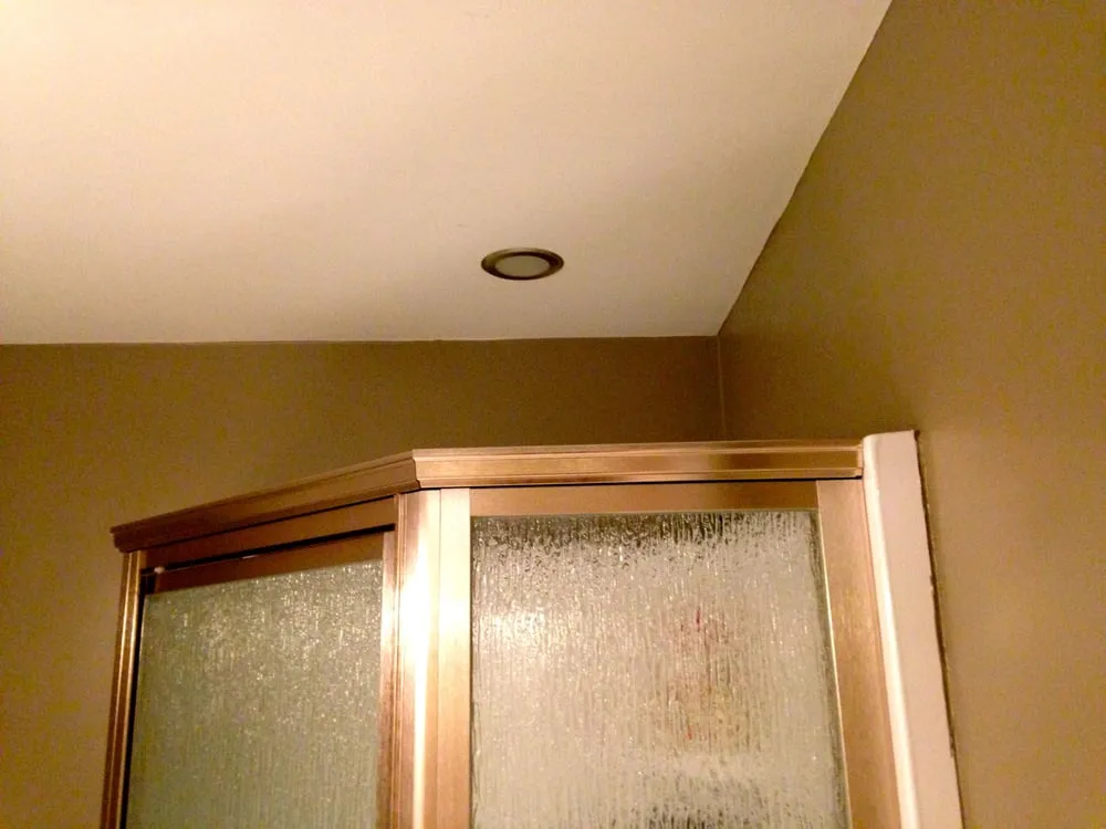 Slide of Naxos Electric