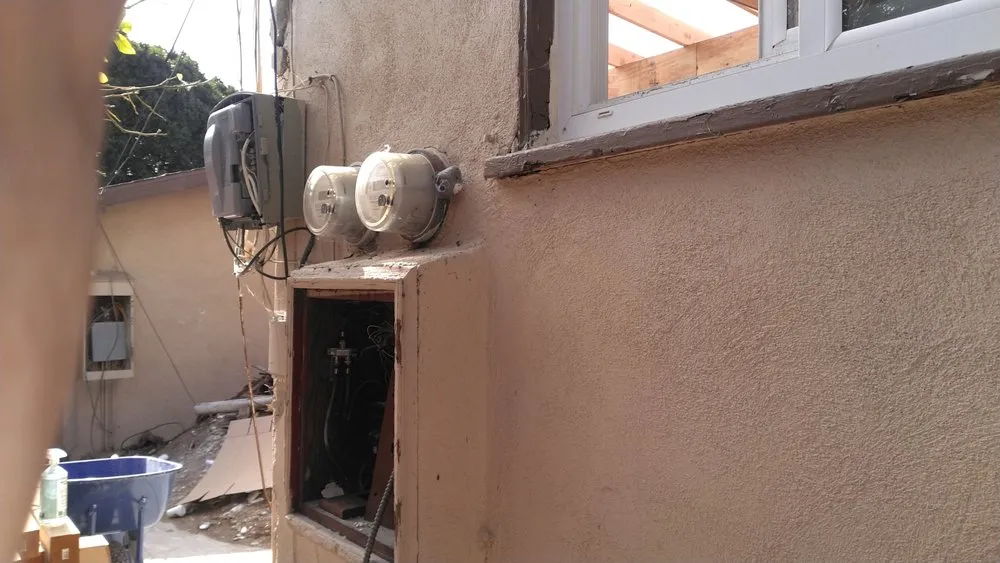 Professional emergency electrical service experts serving , - Neault Electric