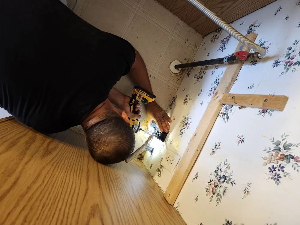 Slide of Neave Electric