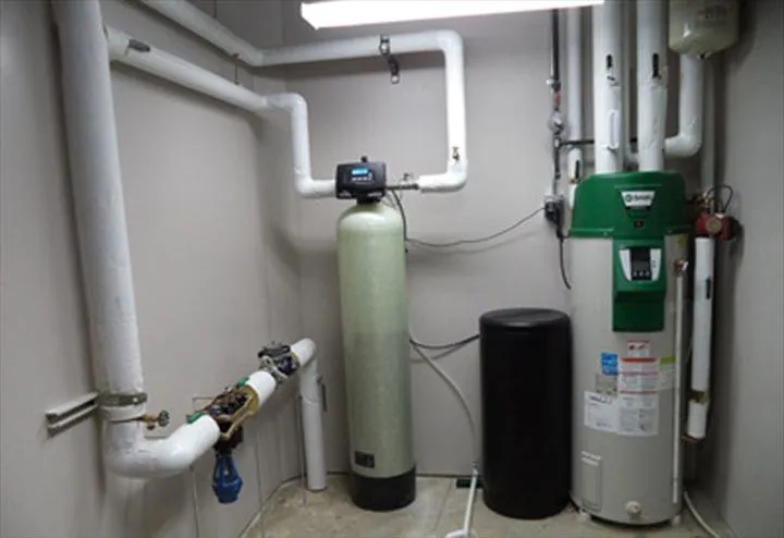 Certified circuit breaker repair service in Elgin, IA - NEIA Mechanical