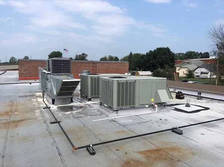 Certified electrician providing panel upgrade in Elgin, IA - NEIA Mechanical