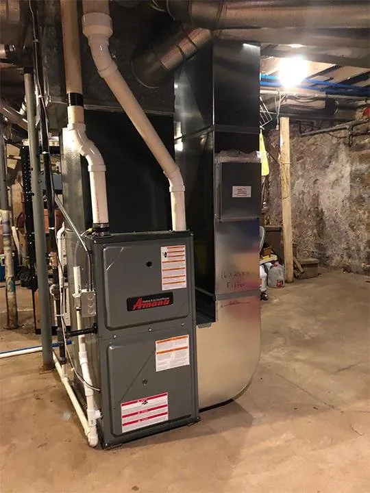 Professional electrician providing emergency electrical service in Elgin, IA - NEIA Mechanical