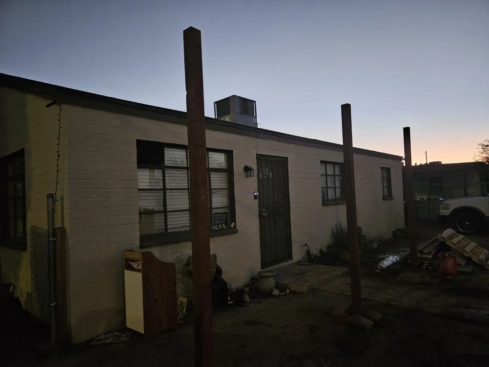 Emergency electrical repair in Portland, OR by Neighborhood Handyman