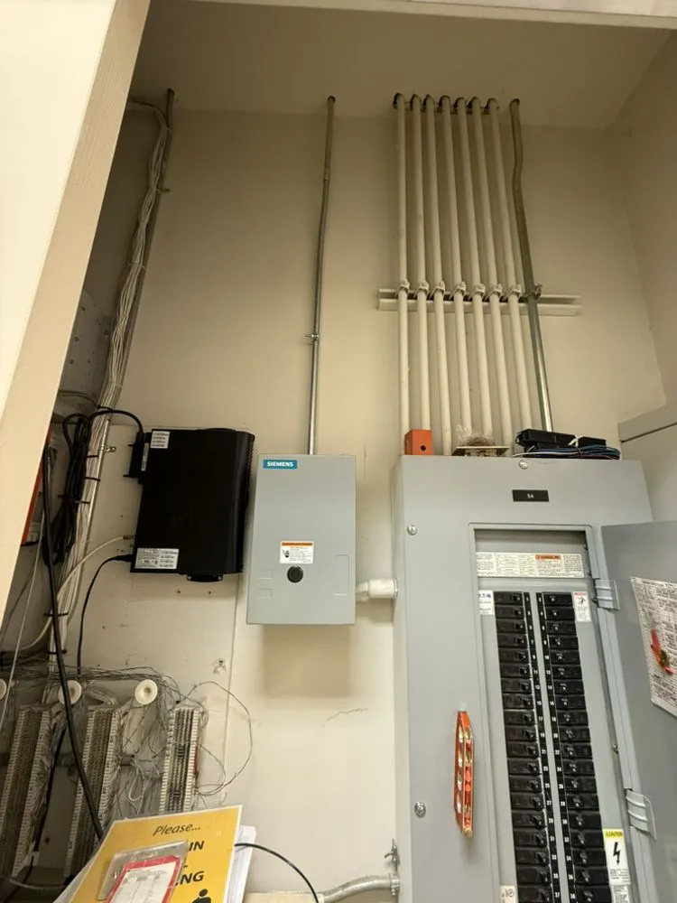 Slide of Neighborly Electrician