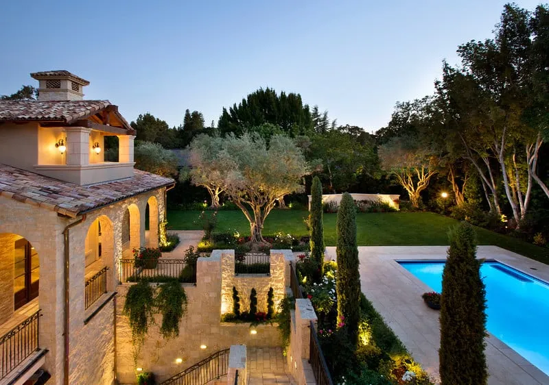 Slide of Neko Electric