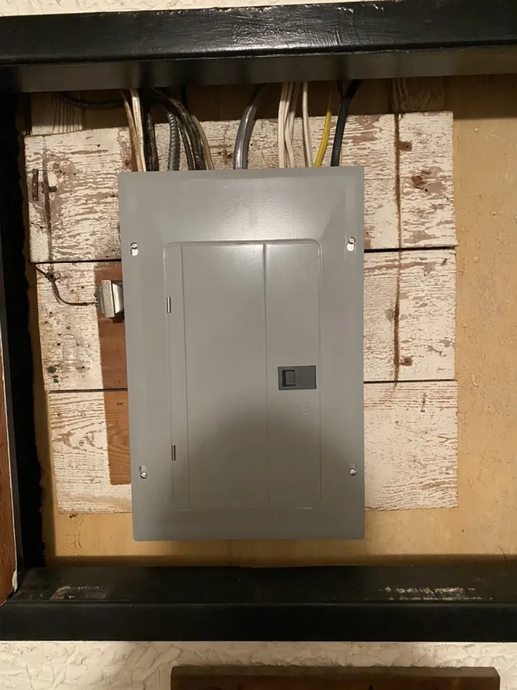 Slide of Nello Electrical