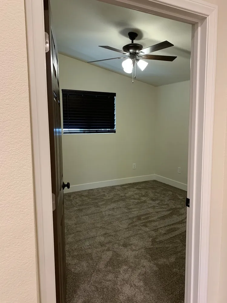 Slide of Nepos Construction Electrician