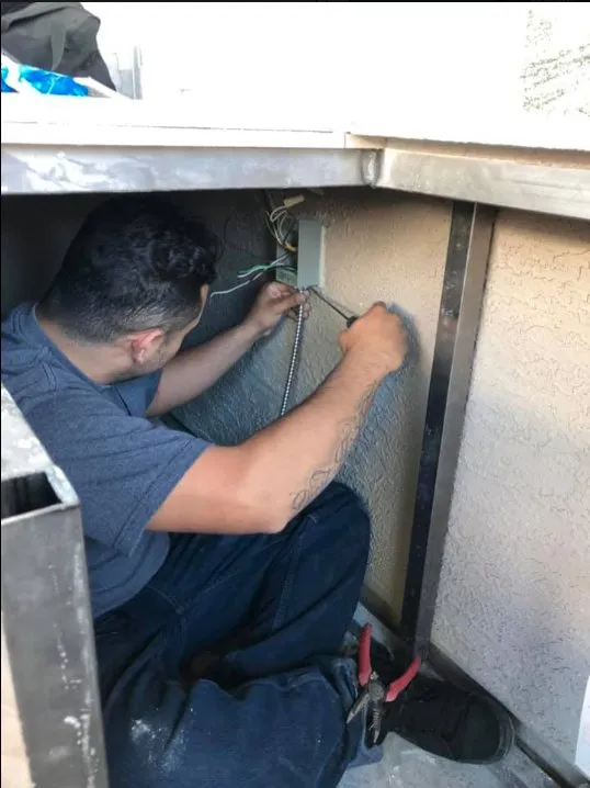 Slide of Neptune Electric