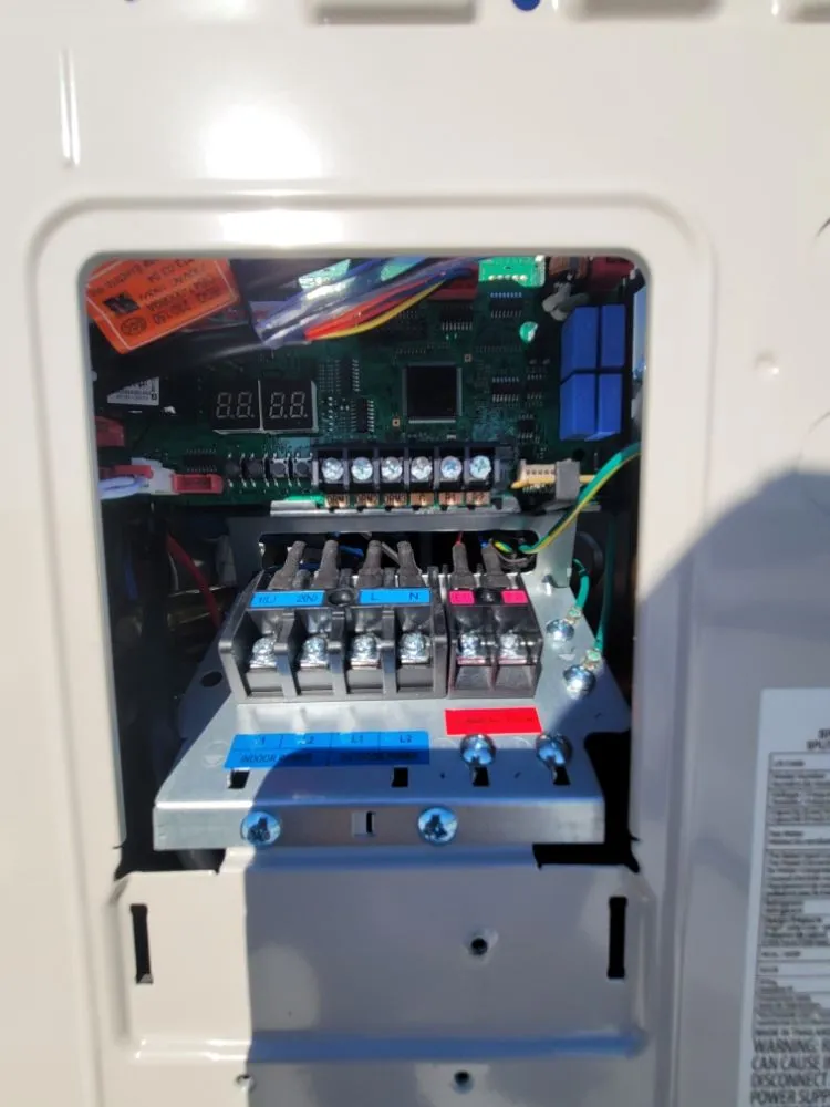 Slide of Netlink Electric