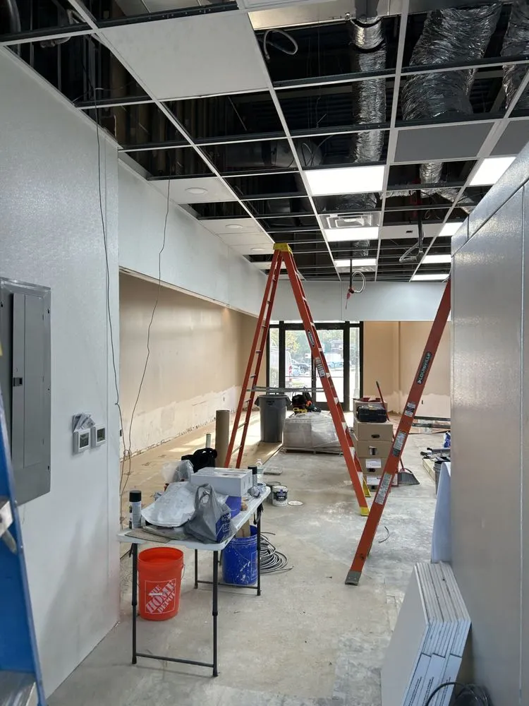 Slide of Neu Electric