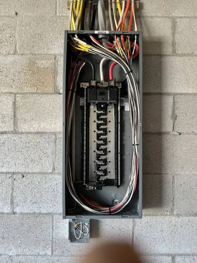 Slide of Neutral Electric & Smart Home