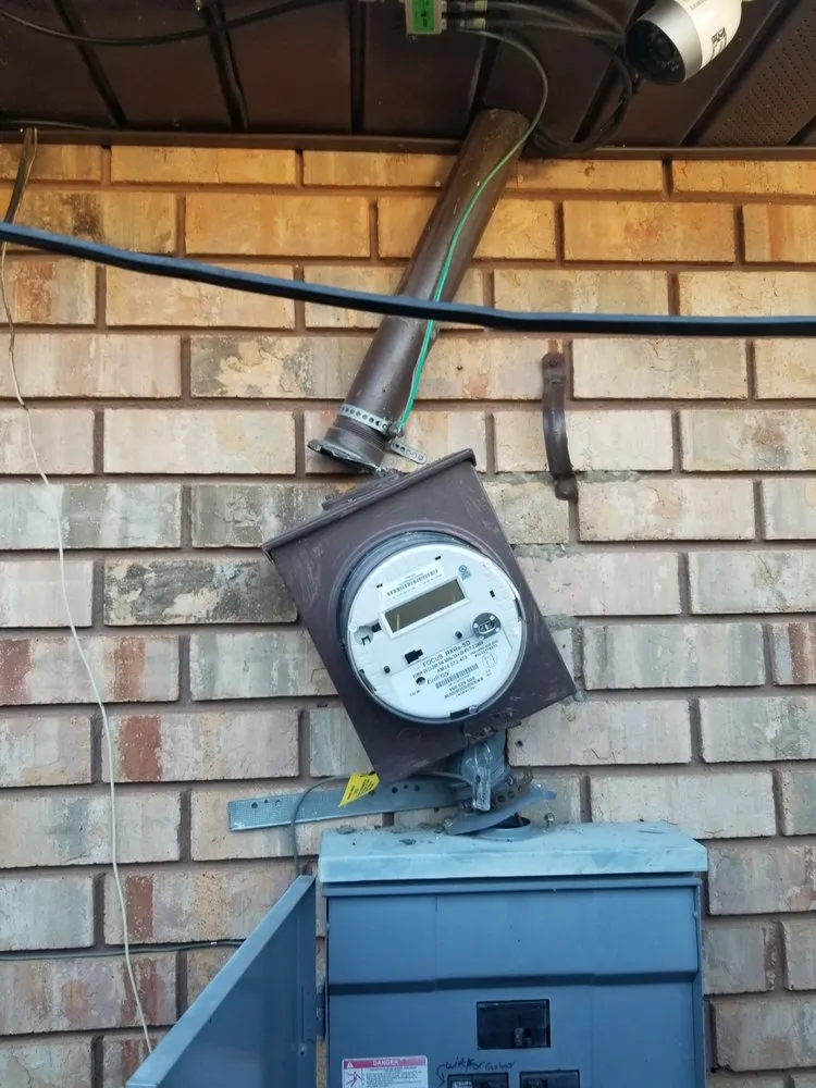 Professional circuit breaker repair experts serving ,  - Neutral Ground Electric