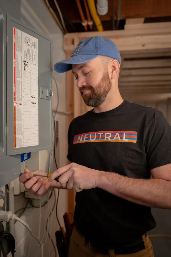 Slide of Neutral Residential Electricians