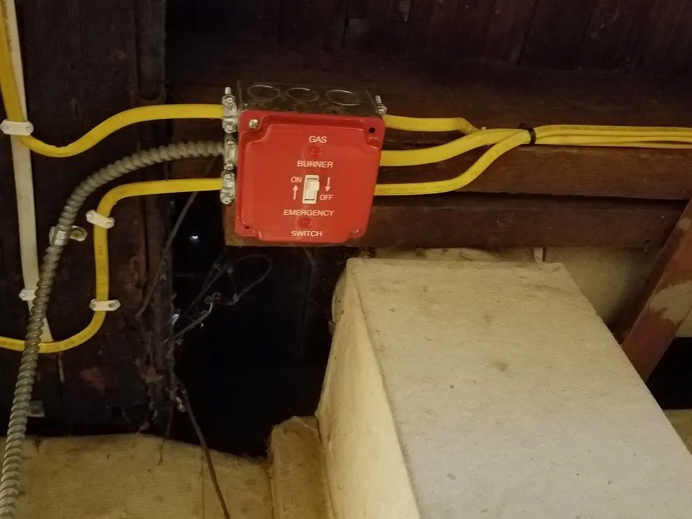 Trusted electrical service for homes in emergency electrical service,  by 