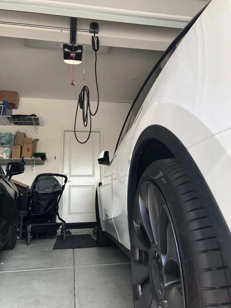 Reliable circuit breaker repair experts serving ,  - New Creation Electric