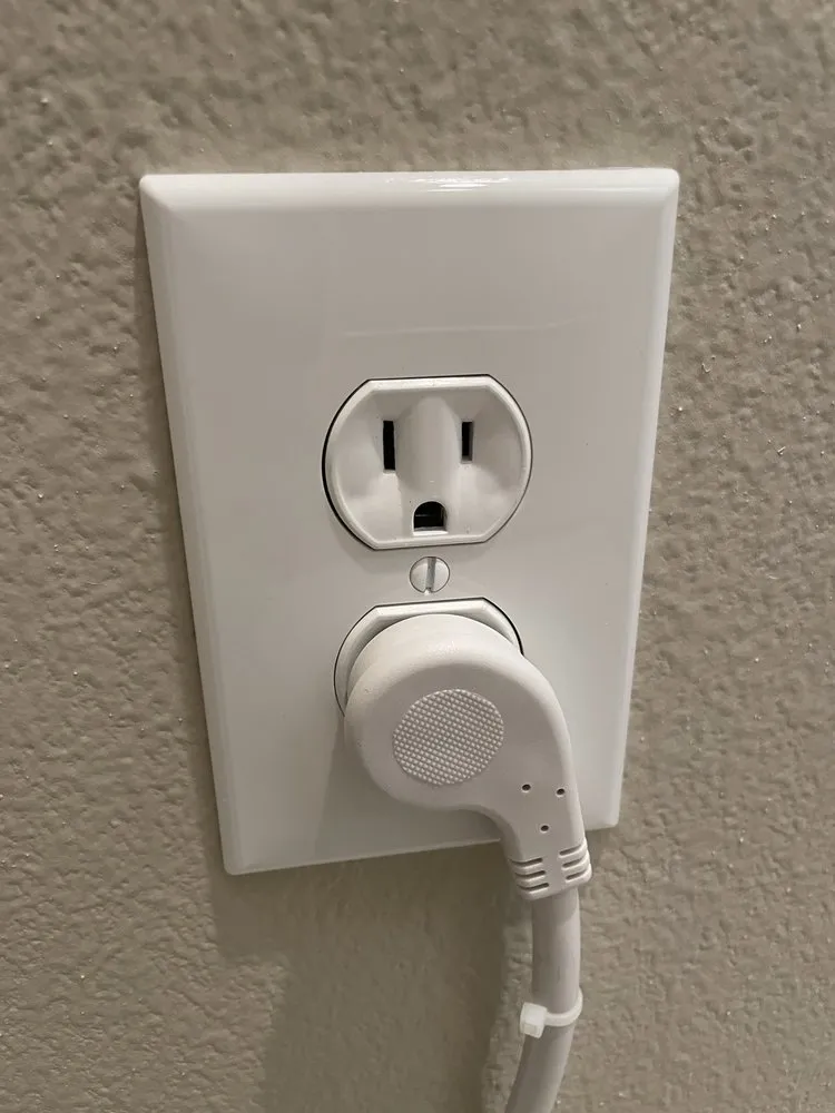 Licensed emergency electrical service experts serving ,  - New Creation Electric