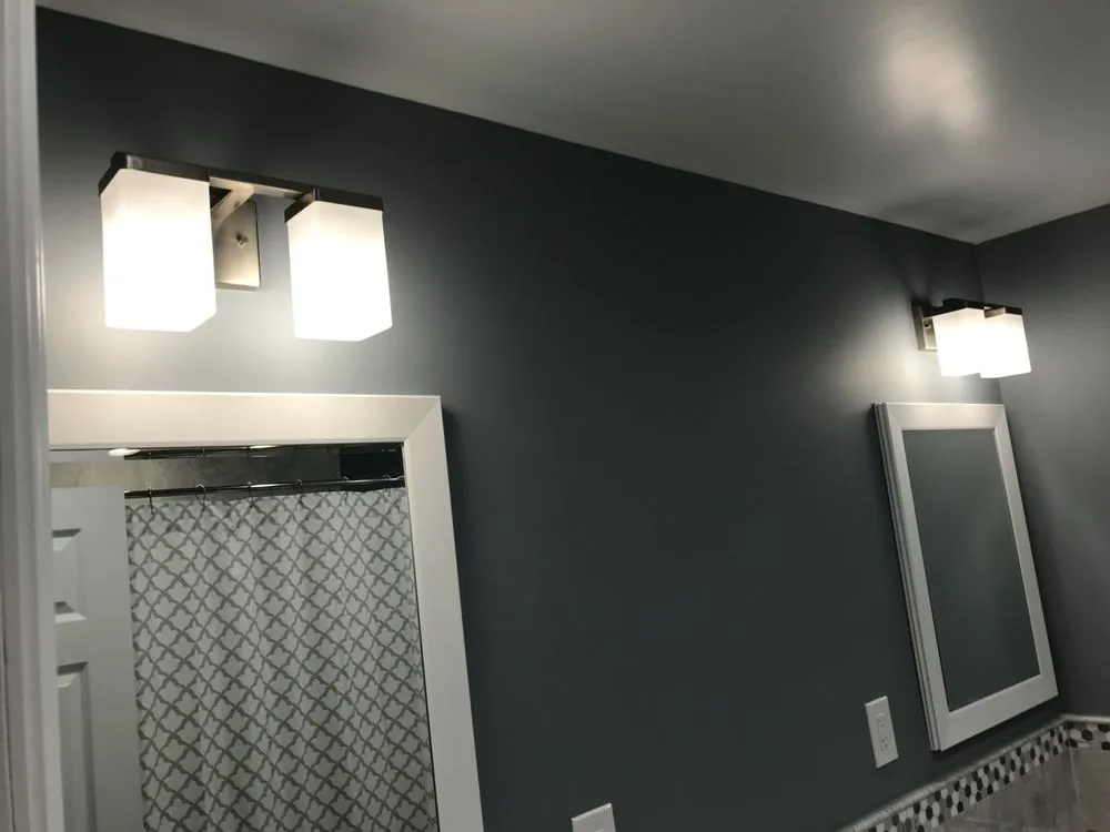 Affordable electrician providing panel upgrade in , 