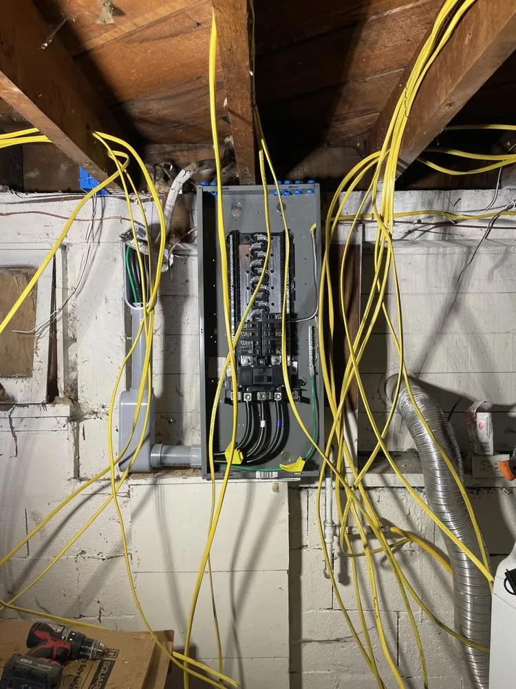 Professional electrician providing wiring installation in , 
