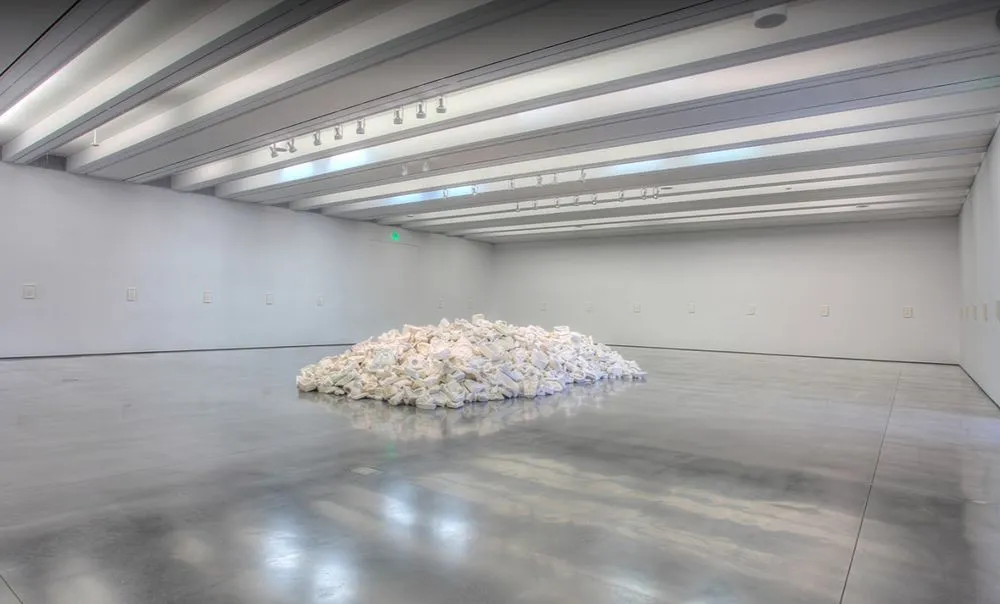 Expert lighting installation in , by New Electric Services