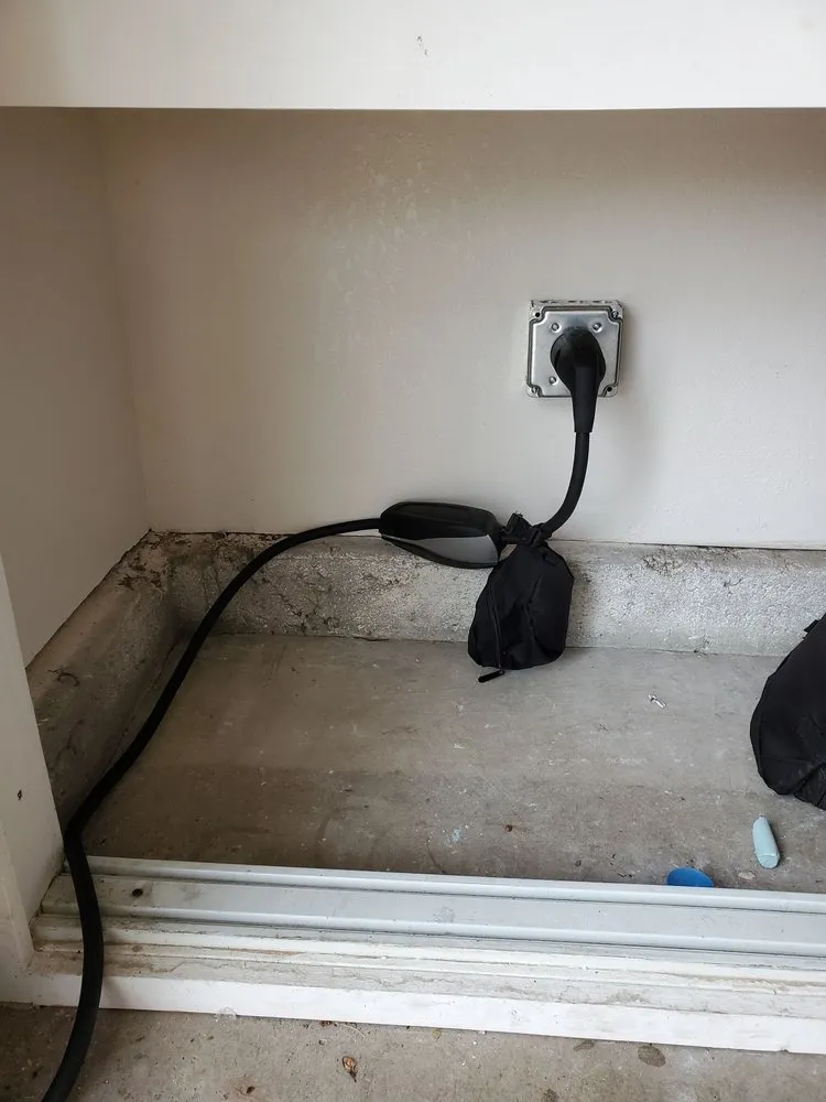 Slide of New Electronics Communication