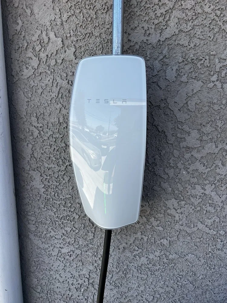 Slide of New Electronics Communication