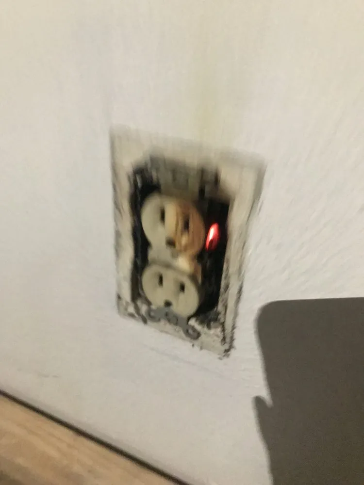 Licensed electrical service for homes in outlet and switch repair,  by 