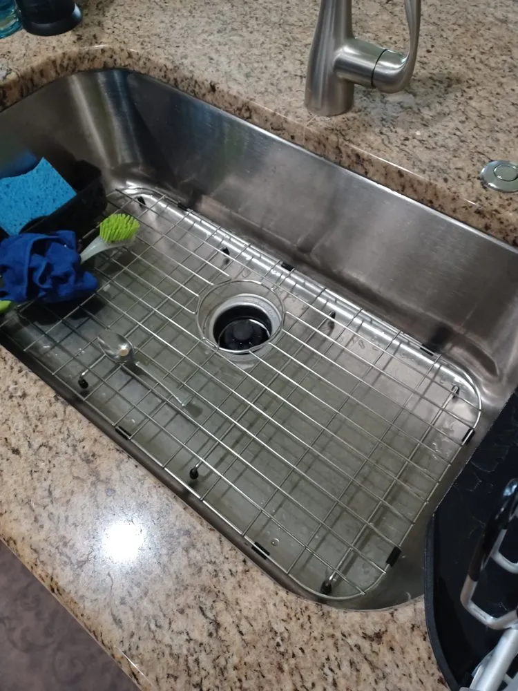 Slide of New Horizon Home Services