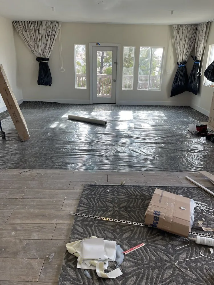 Slide of New Lion Handyman