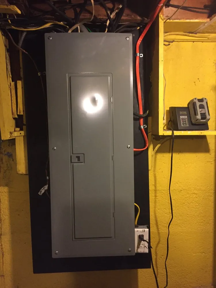 Emergency circuit breaker repair in Stockholm, NJ by New Millenium Electric