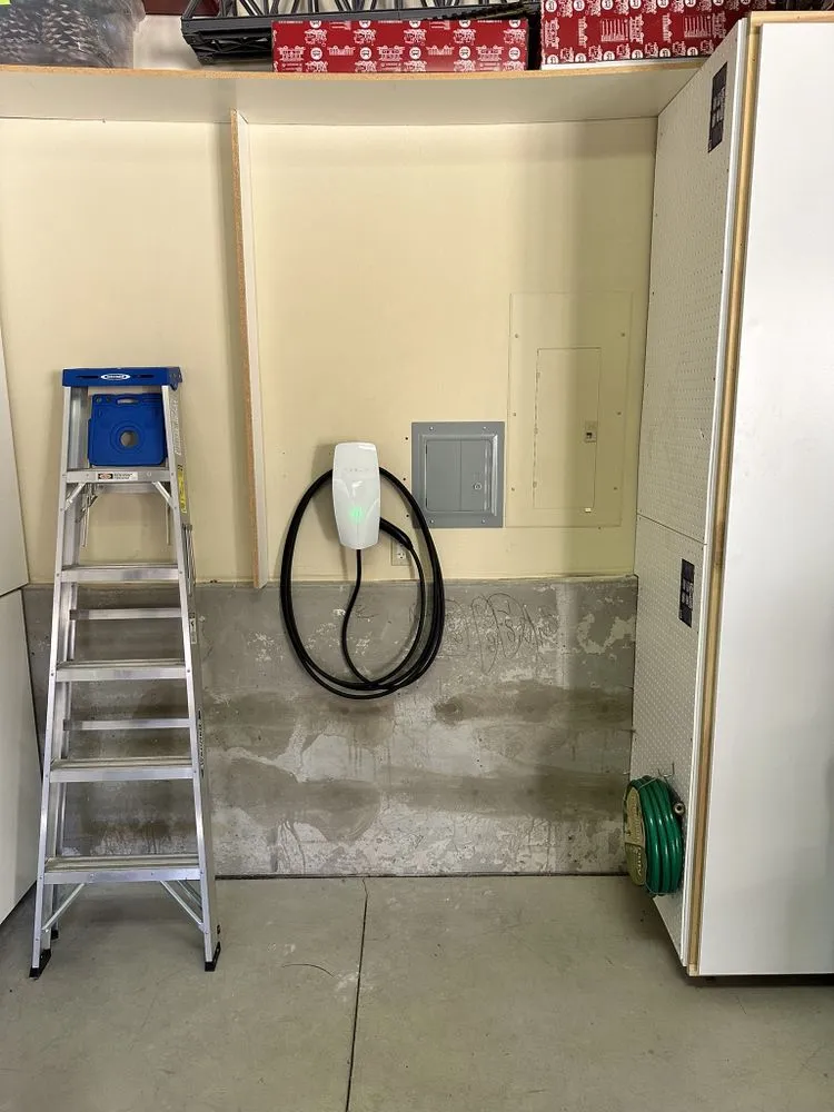 Slide of New Phase Electric