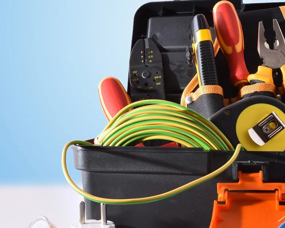 Slide of New York Top Electricians