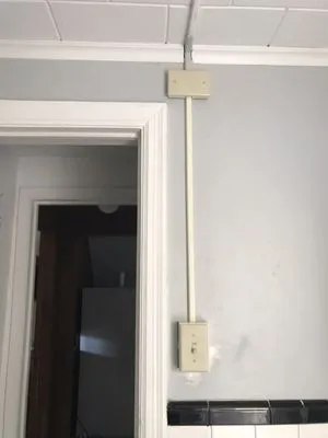 Newington Electric Logo